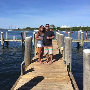 Meet your Posher, Dee